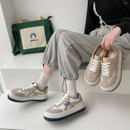 Fitness Shoes 2024 Autumn Women Platform Bottom Wear-resistant Skateboard Light Sneakers Microfiber Casual Tenis Feminino