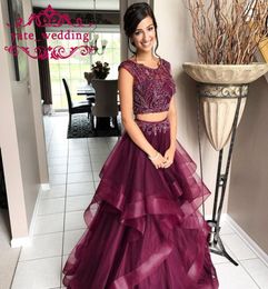 2018 Gorgeous Maroon Red Tulle Prom Dresses Sheer Neck Cap Sleeves Beaded Tiered Ruffles Floor Length Sweet 16 Gowns Ball Gown Pro1022359