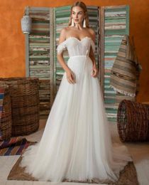 Aline Wedding Dresses Bridal Gowns For Nigerian Bride Modest African Middle East Church Sweep Train Sheer Straps1409387