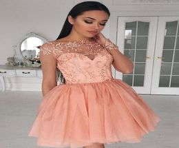 2020 Sexy Peach Short Mini Cocktail Dresses Jewel Neck Long Sleeves Lace Applique Beaded Knee Length Celebrity Prom Party Homecomi9667627