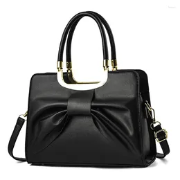 Shoulder Bags Women's 2024 Fashion Luxury Bow Handbags Wild Large-capacity Middle-aged Mother Bag Women