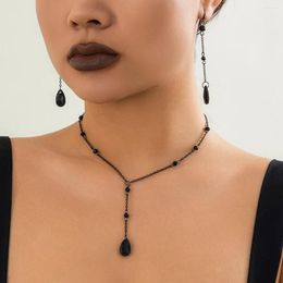 Pendant Necklaces Salircon Gothic Black Fine Metal Chain Clavicle Necklace Simple Dark Drop Shaped Acrylic Crystal Women Jewellery