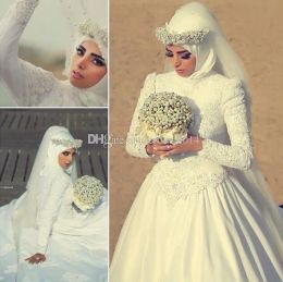 Dresses Long Sleeves Arabic Hijab Muslim Wedding Dress High Neck with Beaded Pearls Custom Made Romantic Appliques Lace White Bridal Gowns