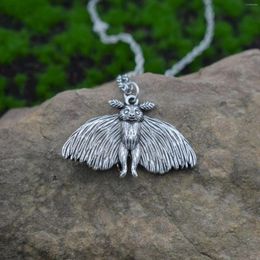 Pendant Necklaces Vintage Mysterious Mothman Necklace For Men And Women Hip Hop Punk Party Jewellery Accessories