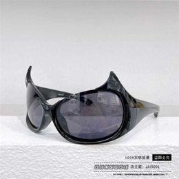2024 Top designers New luxury designer Family B's new style special-shaped glasses Imp Sunglasses popular online stars and monster sunglasses BB0284S