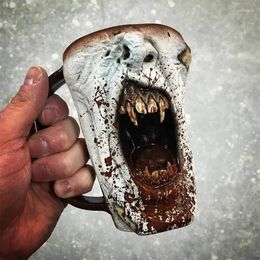 Mugs 500ML Handmade Gothic Vampire Half Face Mug With Handle Large Capacity Decorative Resin Cup For Friends Halloween Drinkware