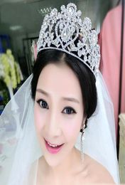 Silver Queen Headbands Tiara Headpiece New Trendy Wedding Bridal Crystal Rhinestone Princess Hair Accessories Pageant Prom Jewelry3958754