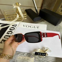 2024 Top designers Men's Luxury Designer Women's Sunglasses Small Frame Polarized Definition Box Resistant