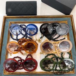 High quality fashionable luxury designer sunglasses New Family Style Round Frame Women's Net Red Pearl Chain Sunglasses CH5489