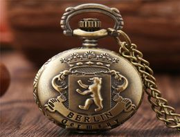 Retro Bronze Berlin Germany Bear Design Pocket Watch Quartz Analogue Clock for Men Women Necklace Chain reloj de bolsillo7263937