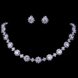 Tools Bettyue Brand Fashion New Jewelry Sets Aaa Multicolor Zircon Personality Flower Shape Jewelry Sets for Woman Wedding Charm Gift