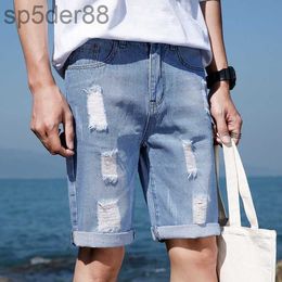 New Casual Men Shorts Clothing Ripped Hole Blue Short Jeans Pant Men Knee Length Denim Cotton Boys Summer Jeans Shorts Man ZWY4