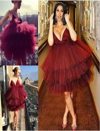 Burgundy 2020 Sexy Fluffy Tiered Homecoming Dresses Spaghetti Straps Sleeveless Attractive Short Cocktail Party Gowns Mini Prom Dr9374327