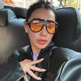 2024 Top designers Men's Luxury Designer Women's Sunglasses ins same style Toad shaped net red concave shape