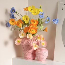 Vases Creative Ceramic Strawberry Shape Vase Modern Ins Style Flower Insertion Device Desktop Decoration Crafts Room Home Decor
