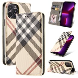 Designer model for iPhone14 15 mobile phone leather case mobile phone case Apple 14 plaid clamshell case Samsung S21