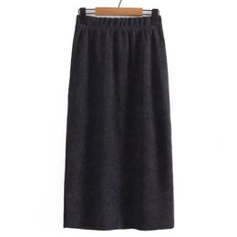 4XL Plus Size Skirt Women 2023 Spring Slim Shows Thin Temperament Stretch Back Split Bottoms Oversized Curve Clothes 240321