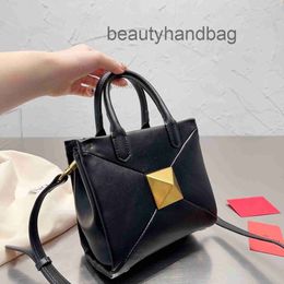 Valentine bag Purse Designer Colours Shoulder High Rivet Girl Women Classic Crossbody Bag Hand Tote Mini Casual Handbag Leather Quality Onestud O7gj