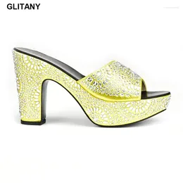 Dress Shoes Yellow Color Slip On Rhinestone Women Wedding Shoe High Quality African Party Crystal Sapato Feminino Italian Elegant