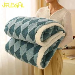 Blankets JFLEGAL Teddy Plush Warm Blanket Angora Rhombus Plaid Quilt Cover Thickened Flannel Double Nap For Beds 150x200cm