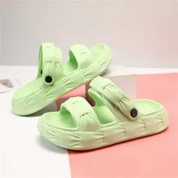Slippers Thin Heel Flat-heeled Running Flip Flops Woman Summer 2024 Shoes Sandals Sneakers Sports China Visitors Krasofka