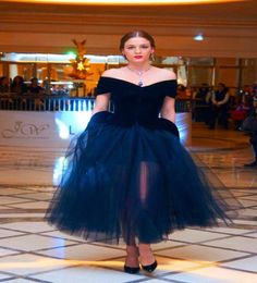 Elegant Arabic Navy Blue Prom Dresses 2019 Off The Shoulder Adult Tutu Dress Tea Length Plus Size Women Formal Occasion Party Even2240134