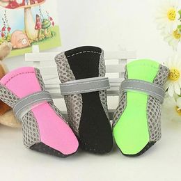 Dog Apparel 4Pcs Durable Shoes Magic Sticker Closure Non-Slip Fabric Puppy Sport Boot Anti-stain Protector For Outdoor