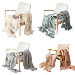 Blankets American Chunky Knitted Sofa Throw Blanket Solid Colour Handmade Hollow Tassel Luxury Stylish Weighted Shawl Decorative For