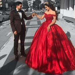 Cheap Red Satin Quinceanera Dresses For Girls Ball Gown Off Shoulder Appliques Beads Long Sweet 16 Prom Dress Formal Gowns6726095