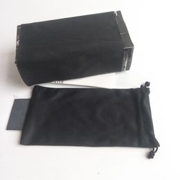 Hochwertige schwarze Gehäusepackungen Box Eva Reißverschluss Hüllen Bag Tuch Tuch Brille Sonnenbrillen Accessoires