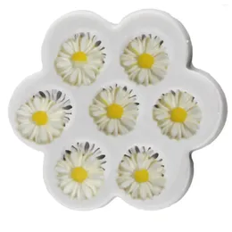 Baking Moulds Daisy Silicone Mould DIY Party Flower Cupcake Topper Fondant Moulds Cake Decorating Tools Resin Candy Chocolate Gumpaste