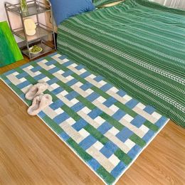 Carpets INS Green Geometric Plaid Fleece Fabric Soft Feeling Bathroom Floor Mat Decorative Bedside Runner Rug Kitchen
