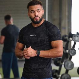 Men's T-Shirts Gym Sports Fitness Training Clothes Mens T-shirts Quick breathable elastic tight clothing Basketball Training Short Sleeves 2445