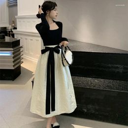 Work Dresses Fashion Lady Square Collar Long Sleeve Tops Big Bow Two Pieces Elegant Outfits Skirts Suits Women Vintage Graceful Fall Clothes