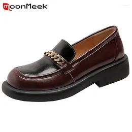 Casual Shoes MoonMeek 2024 Arrive Genuine Leather Women Flat Vintage Loafers Chain Round Toe Mixed Colors Woman