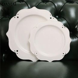 Plates European Simple Ceramic Dinner White Lace Hollow Decorative Main Course Dishes El Service Tray Western Steak Plate