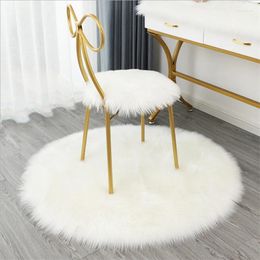 Carpets Faux Fur Carpet Bedroom Cushion Round Rug Plush Blanket Warm And Comfortable Soft Diameter Mat 30CM