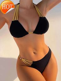 2024 High Quality Designer Swimwear Womens Sexy Triangle Womens Black Push Up Bra Womens Shiny Gold Belt Beach Mini J240403