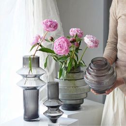 Vases Creative Design Smoke Grey Color Vase Flower Arrangement Nordic Home Decoration Accessories Black Terrarium Living Room D
