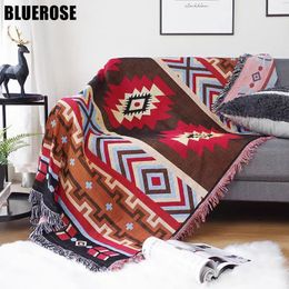 Boho Geometric Blanket Sofa Cover Vintage Tapestry Couch Throw Towel Bedding Sheet with Tassels Outdoor Travel Camping Blankets 240326