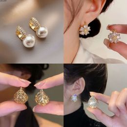 Xiaoxiangfeng Earrings for Womens Summer New Trendy Pearl Pure Silver Ear Studs Elegant Style and with a High Level of Sophistication