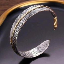 Bangle Vintage Carved Pattern Feather Bracelet Creative Design Opening Adjustable Men And Women's Models