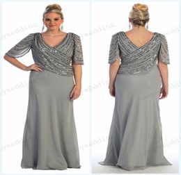 2019 Spring New Arrival Plus Size Beading Chiffon Mother Of The Bride Dresses VNeckline Half Sleeve Sheath Floor Length Mother Dr7335663