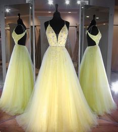 Yellow Quinceanera Dresses Sweet 15 Ball Gown Lace Tulle Beads Sequins Spaghetti Straps Backless Debutante Gowns Vestidos De 158705562