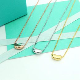 Jewellery Necklaces white Plated 925 Silver Graduated Luxury Brand Designers Letters Geometric Famous Women Round Crystal Rhinestone Gold 1026