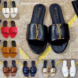 Luxury Metallic Slide Sandals Designer Slides Womens Slippers Shoes Summer Fashion Wide Flat Flip Flops Slipper For Women With Box Size 37-42 Fashion Shoes 3466