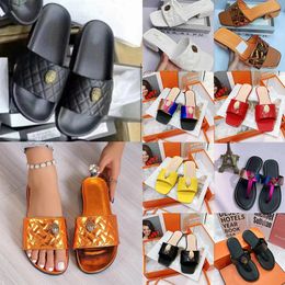 Luxury OG Oriaginal Sandals Famous Designer Women Kurt Shoes Lady Flat Bottom Calfskin Beach Slip-On Slides Leather Rubber Soft Classics Slippers Flip Flops Sandale