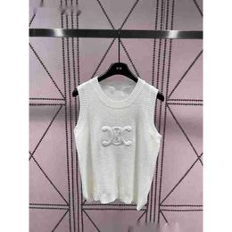 Womens T-Shirt Designer CE Familys 23 Early Autumn New Hollow out Needle Loose Fit Tank Top Letter 3D Jacquard Appears Slim and Versatile M04K