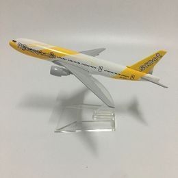 JASON TUTU 16cm Singapore Scoot flyscoot Boeing b777 B747 Airbus A380 Airplane Model Aircraft Model Diecast Metal planes 1 400 240328