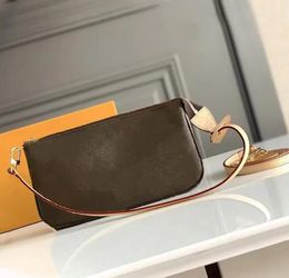2024 luxurys designers fashion womens crossbody wallet backpack handbags purses card holder handbag shoulder tote bags mini bag wallet box